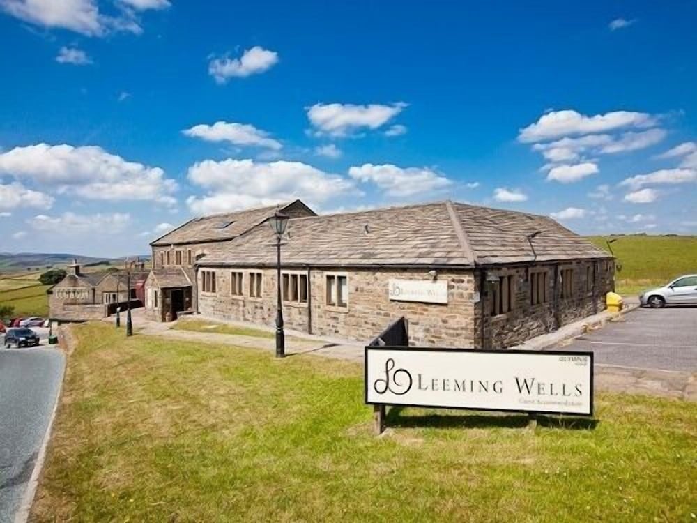 Leeming Wells Guest House 1