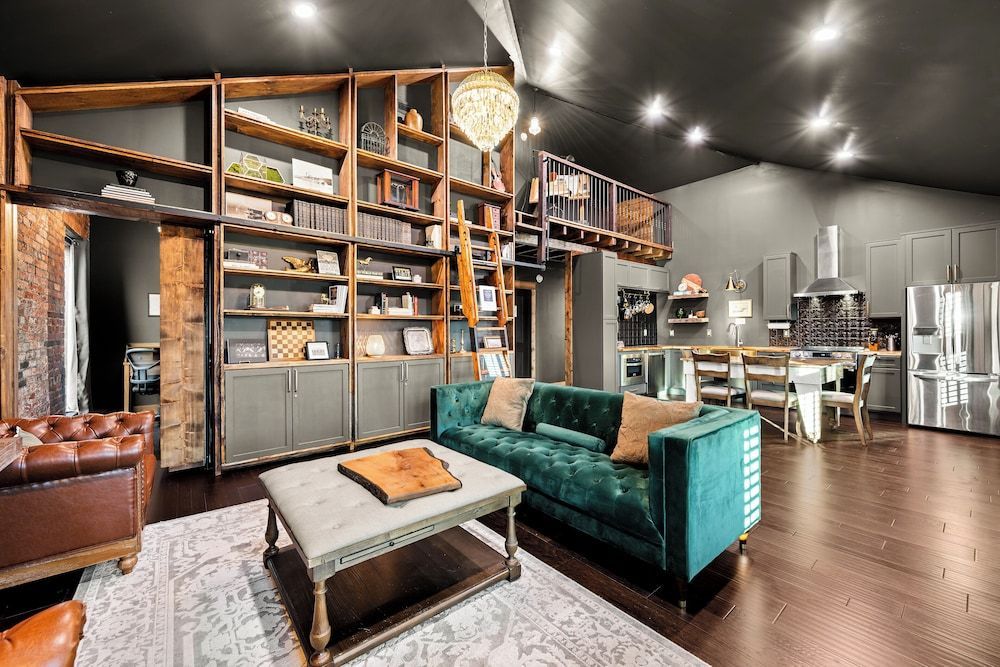 The Chandler Hotel 1