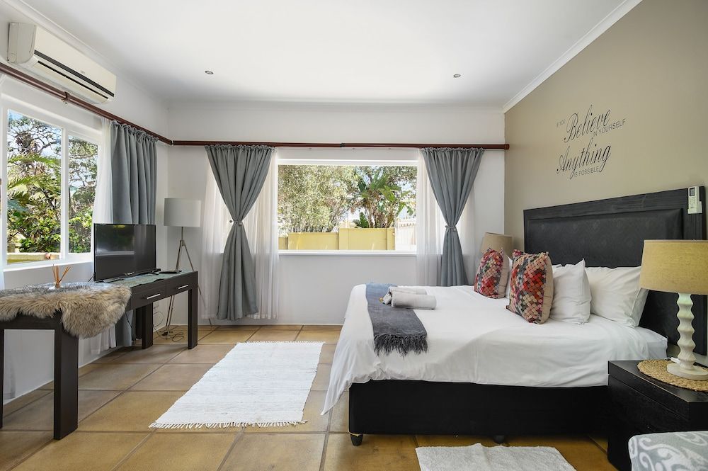 Caza Beach Guesthouse 2