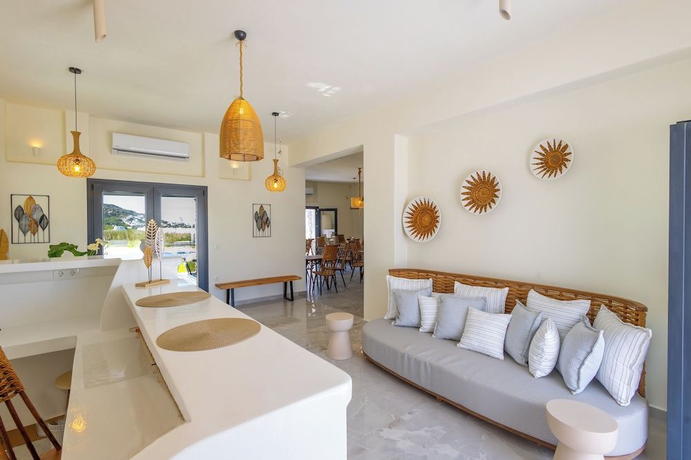 Cezaria Naxos Hotel 2
