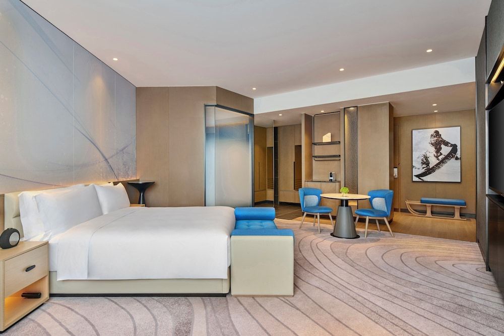 Crowne Plaza Shanghai Snow World by IHG 2