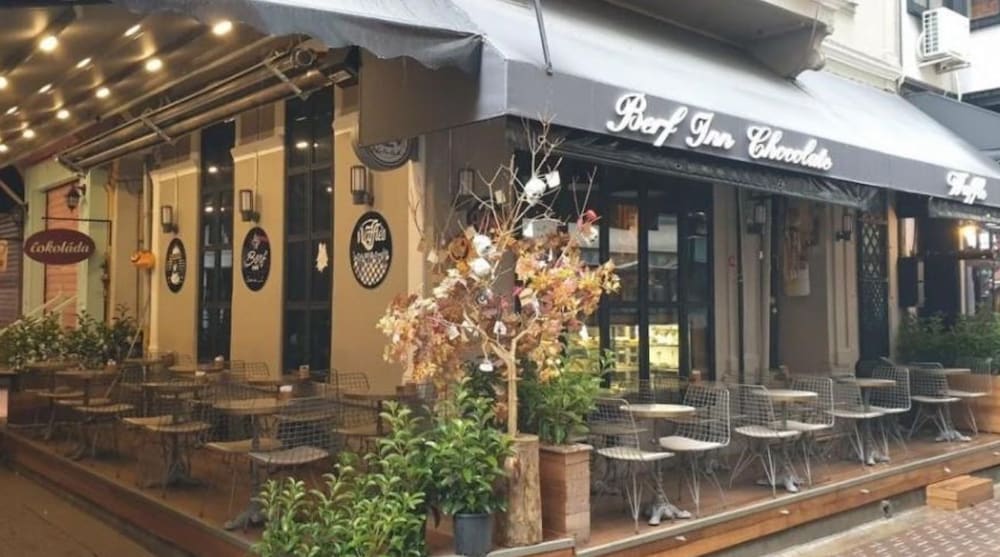Berfinn Hotel Beşiktaş 1
