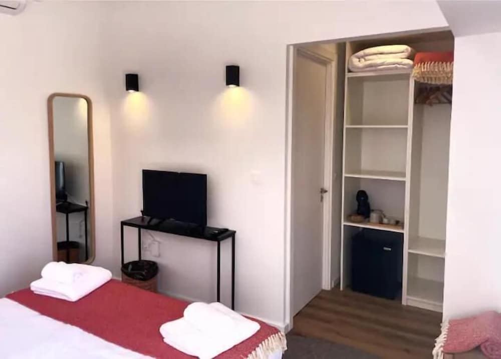 Aires Hostel 1