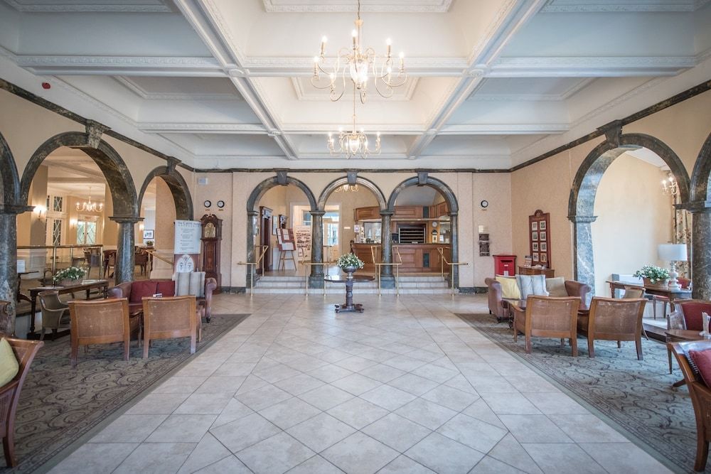 Cairn Hotel 2