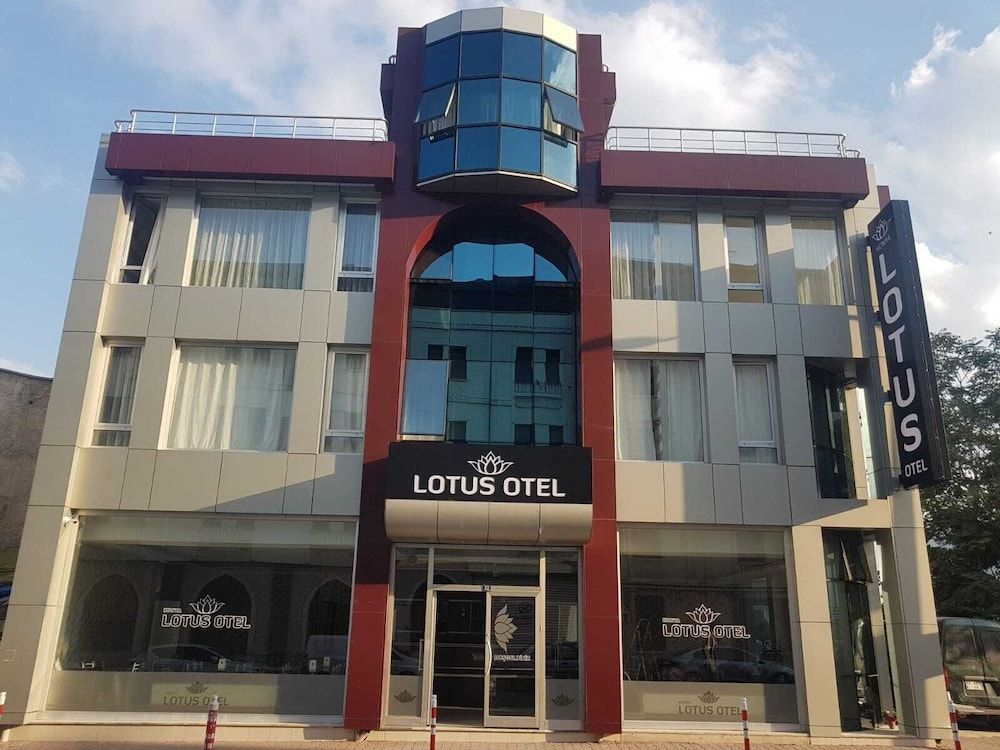 LOTUS OTEL 1