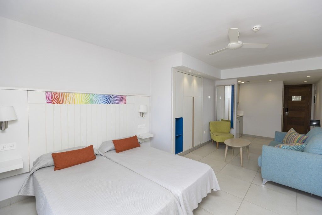 LIVVO Veril Playa Hôtel et Suites 2