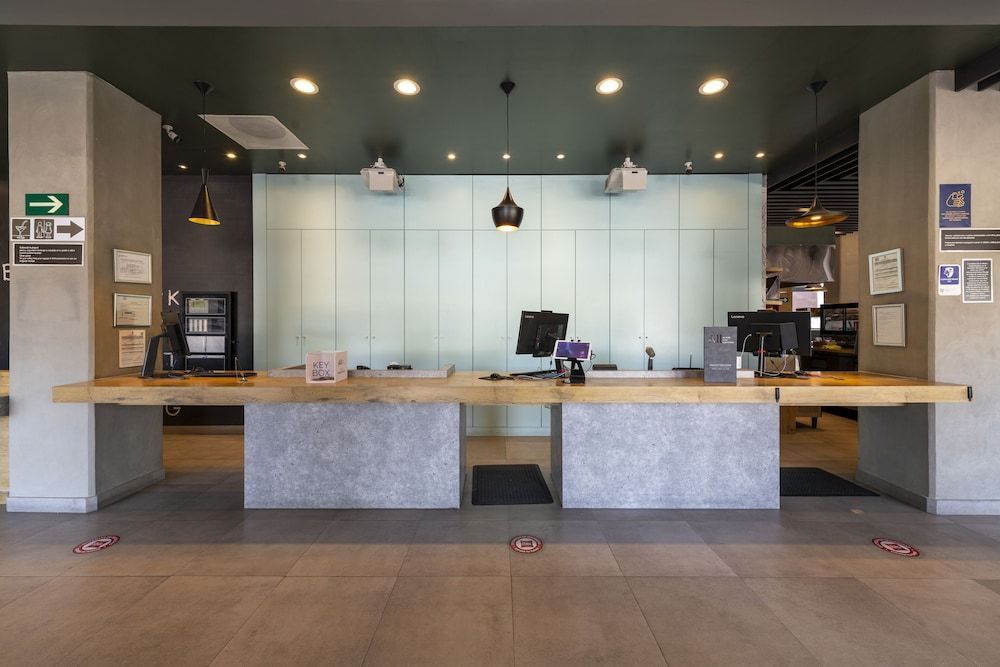 Ibis Queretaro 2