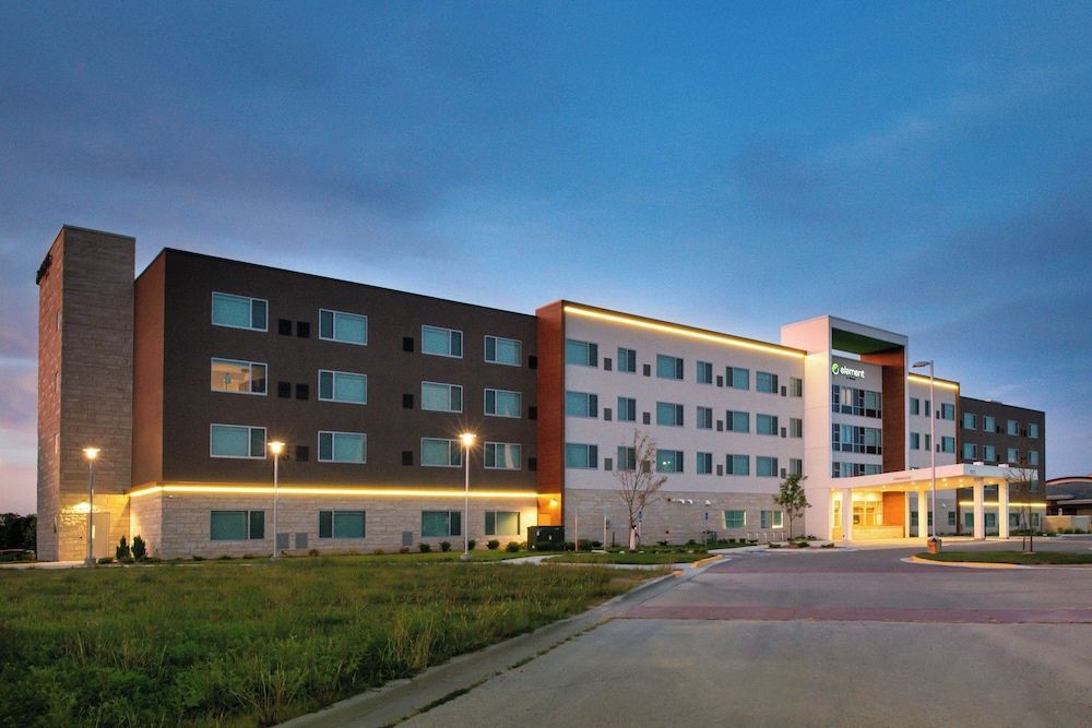 Element by Marriott Overland Park 1