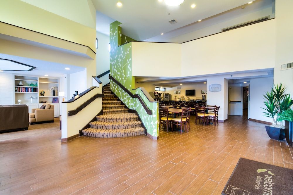 Sleep Inn Midway Airport 2