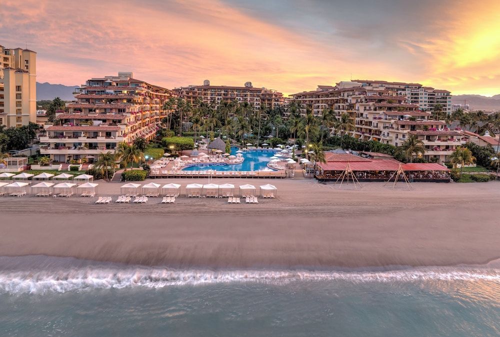 Velas Vallarta Suites Resort All Inclusive 1