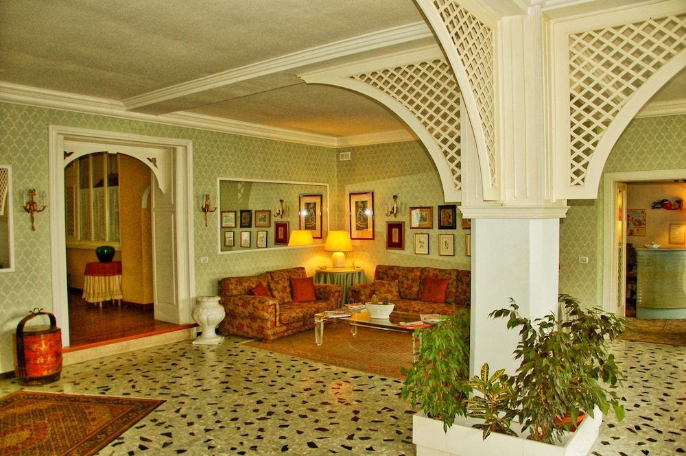 Hotel La Culla Del Lago 2
