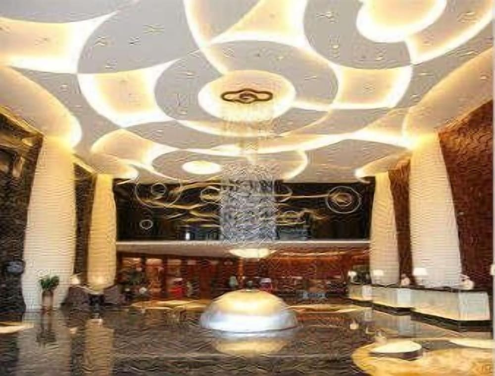 Ramada Plaza Huizhou East 2
