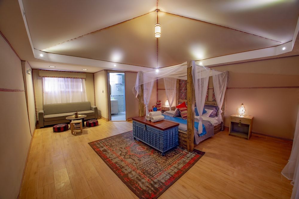 Rahayeb Desert Camp 2