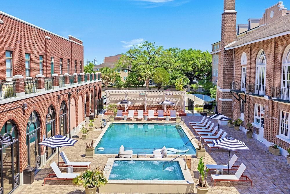 Bywater Suite Hotel 1
