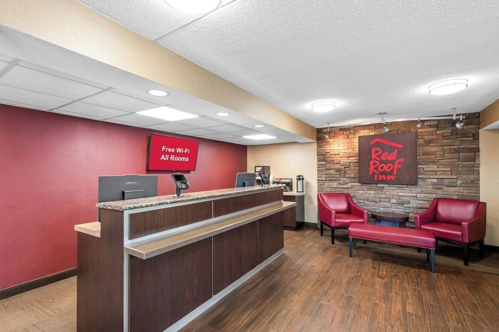 Red Roof Inn Asheville - Biltmore West 2