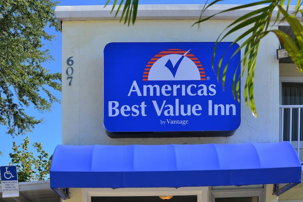 Americas Best Value Inn Bradenton-Sarasota 2