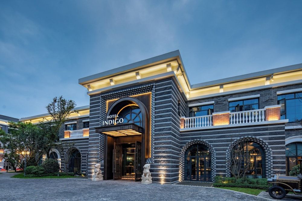 Hotel Indigo Heilong Lake by IHG 1