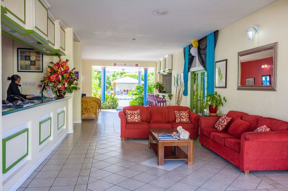 Bay Gardens Inn 2