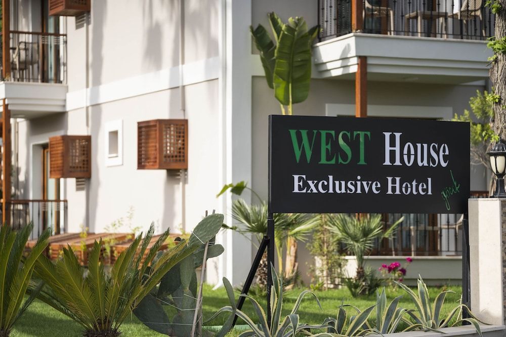 WEST HOUSE EXCLUSIVE HOTEL 1