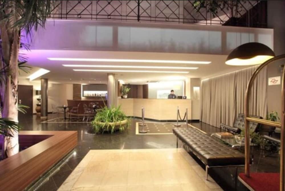 Oasis Plaza Hotel 2