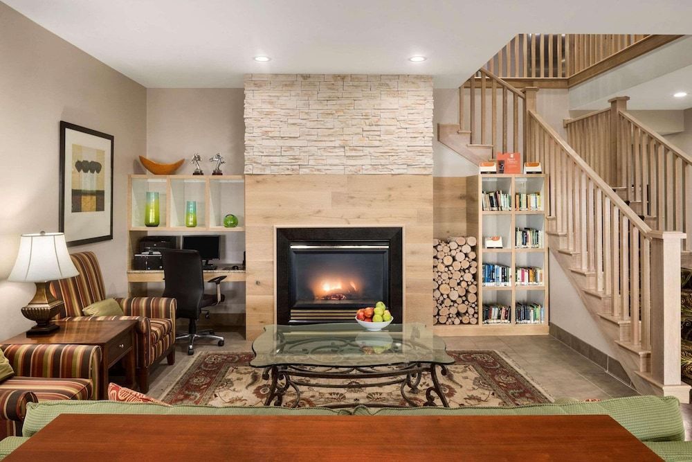 Country Inn & Suites by Radisson, Louisville South, KY 2