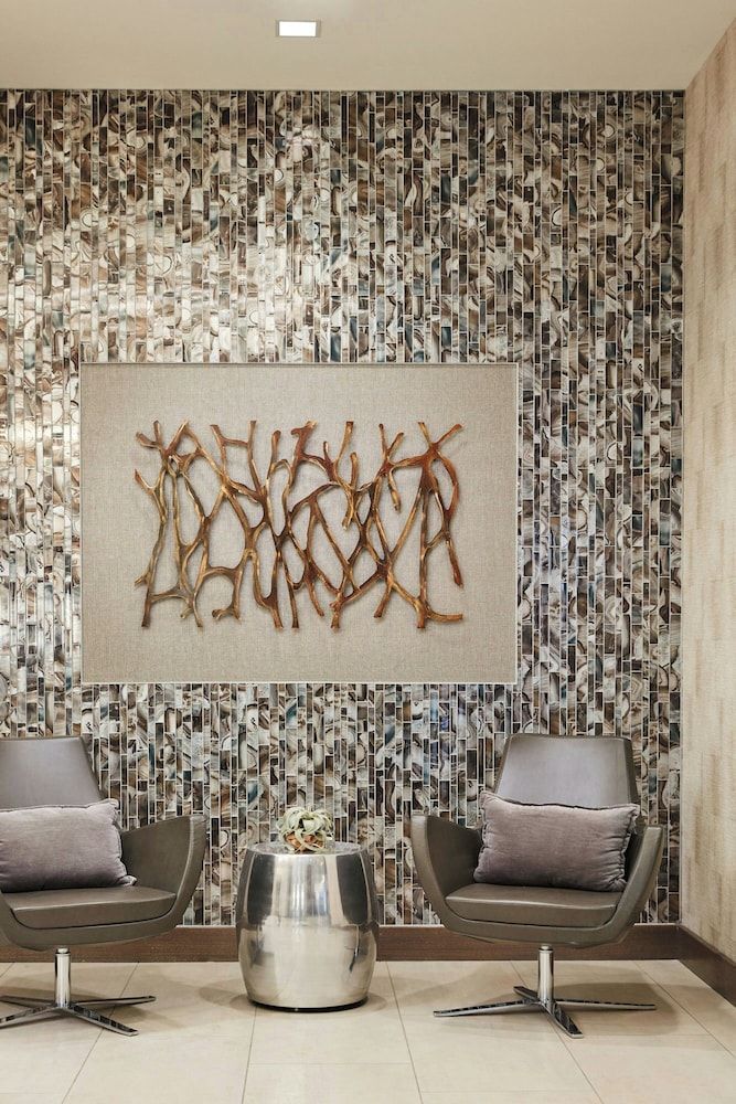 AC Hotel by Marriott Cincinnati at The Banks 2