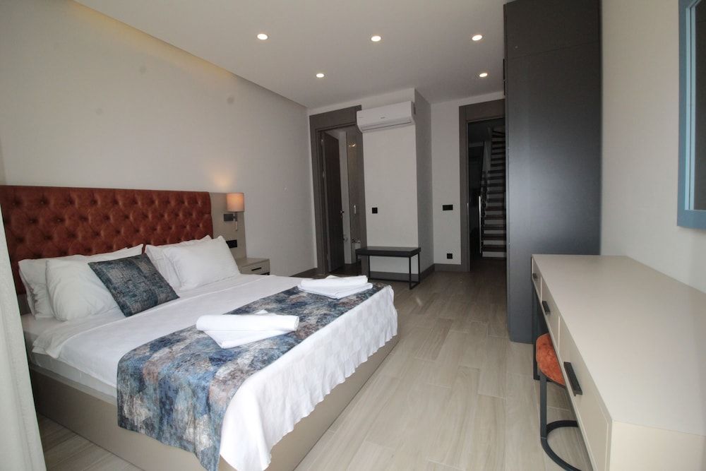 Ala Grand Residence 2