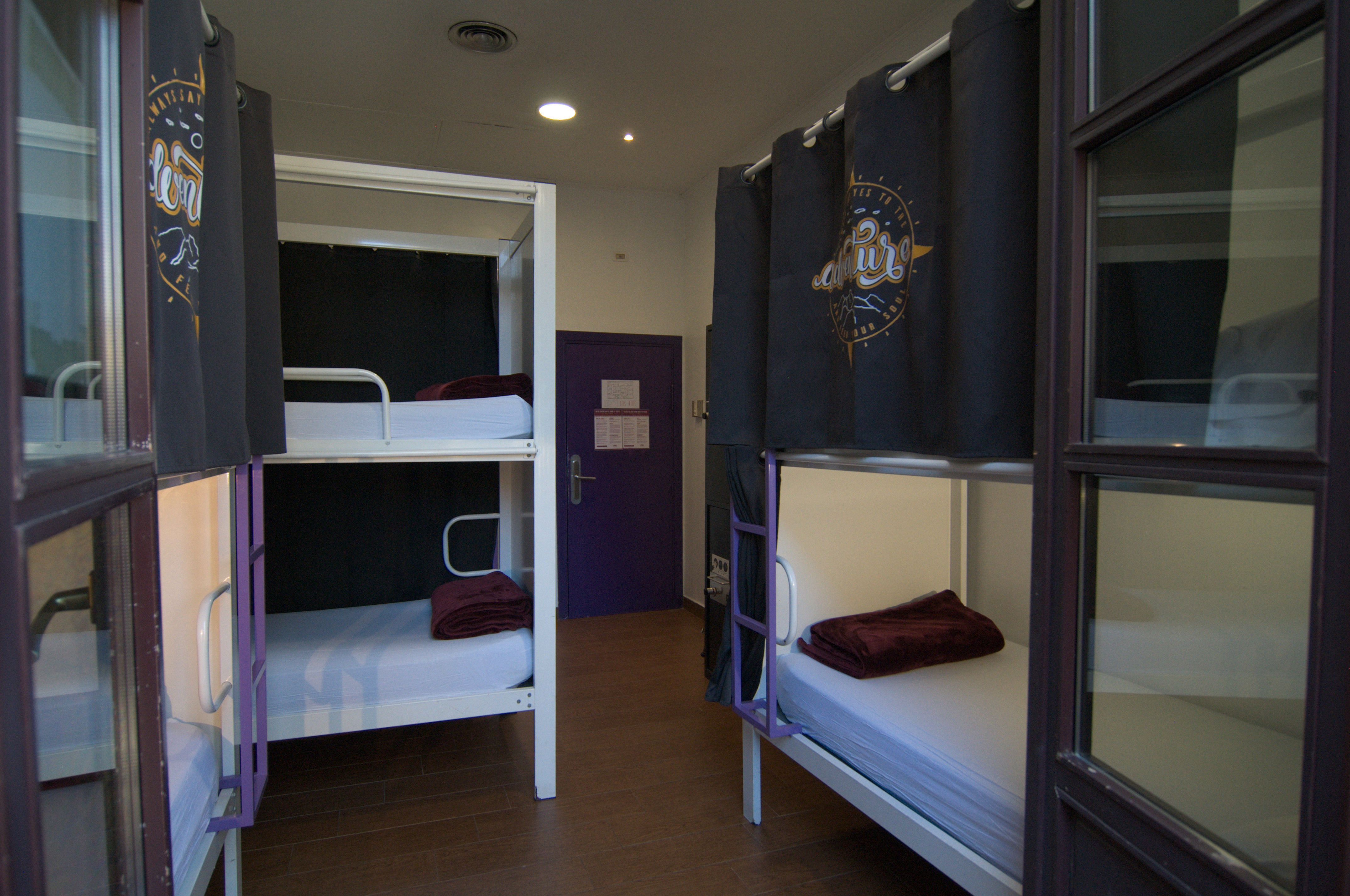 Kabul Party Hostel Barcelona 2