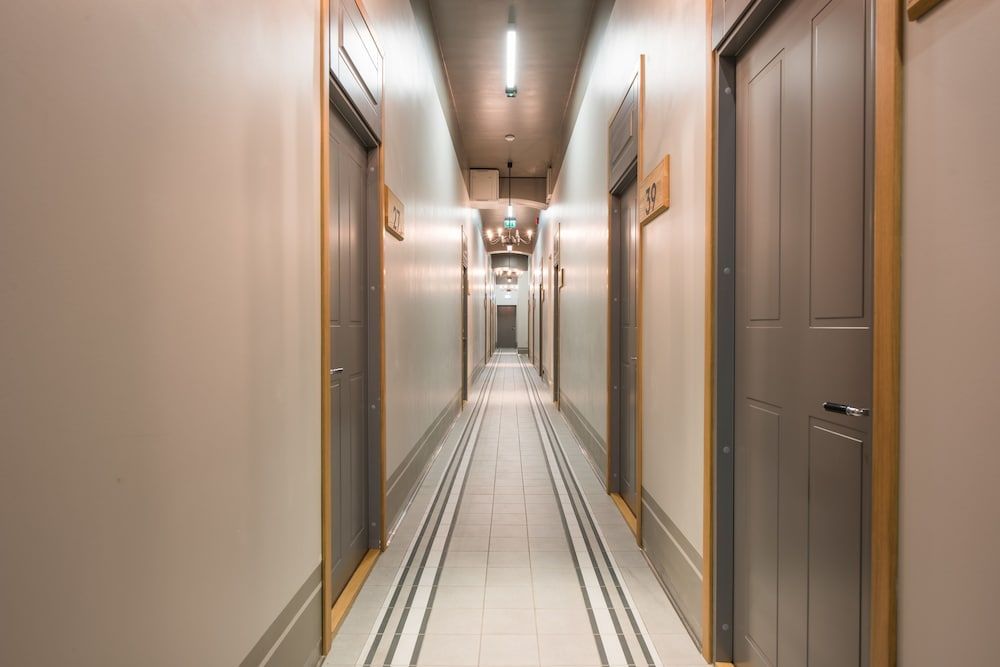 Angleterre Apartments 2