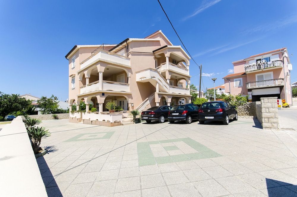 Apartments Mario 1