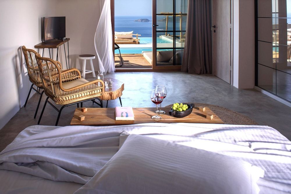 Aletri Swim Up Boutique Hotel 2