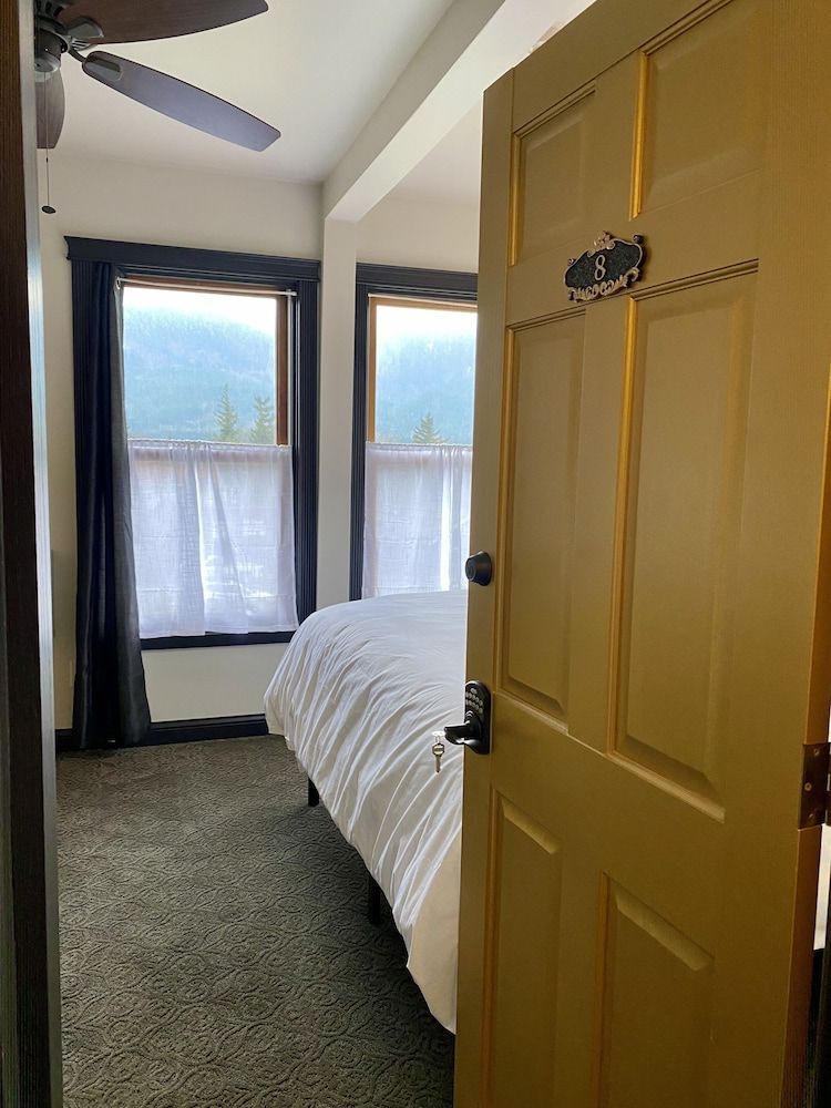 Hotel Stevenson 2