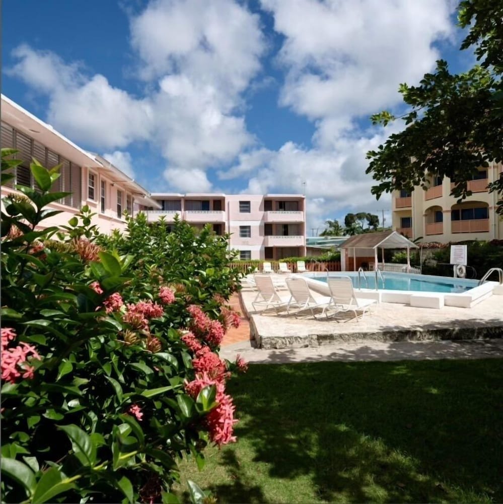 The Monteray Hotel 1