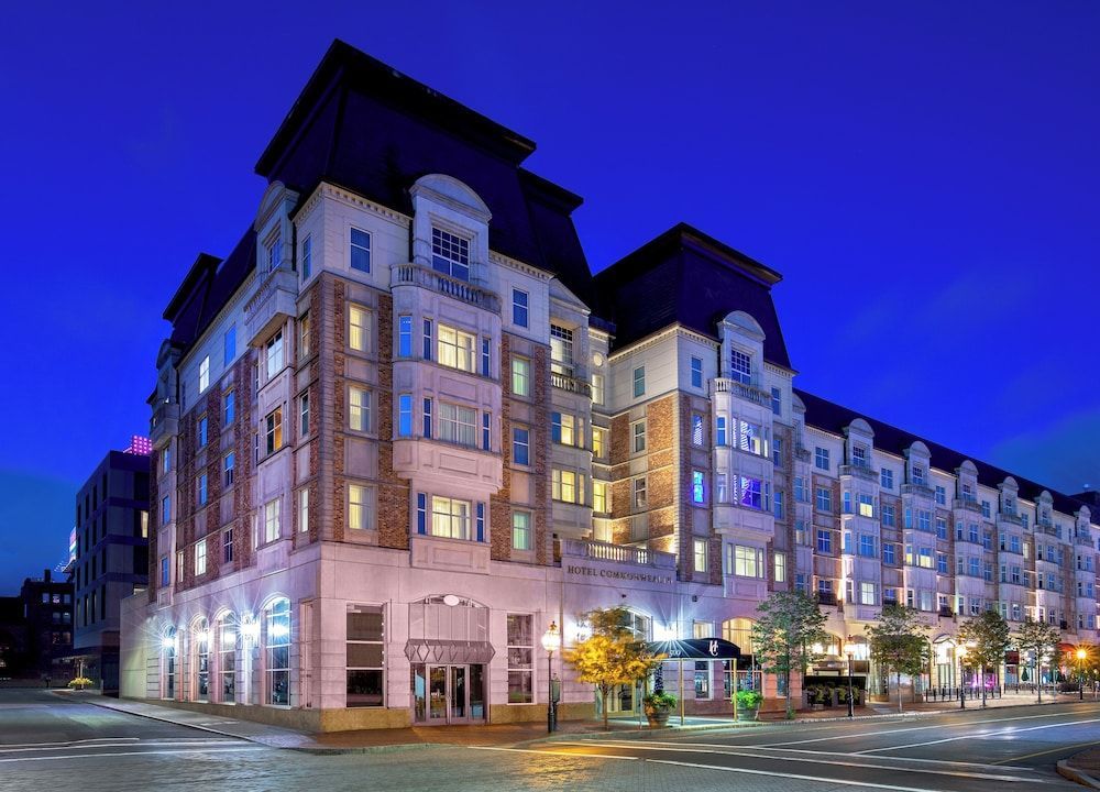 Hotel Commonwealth 1