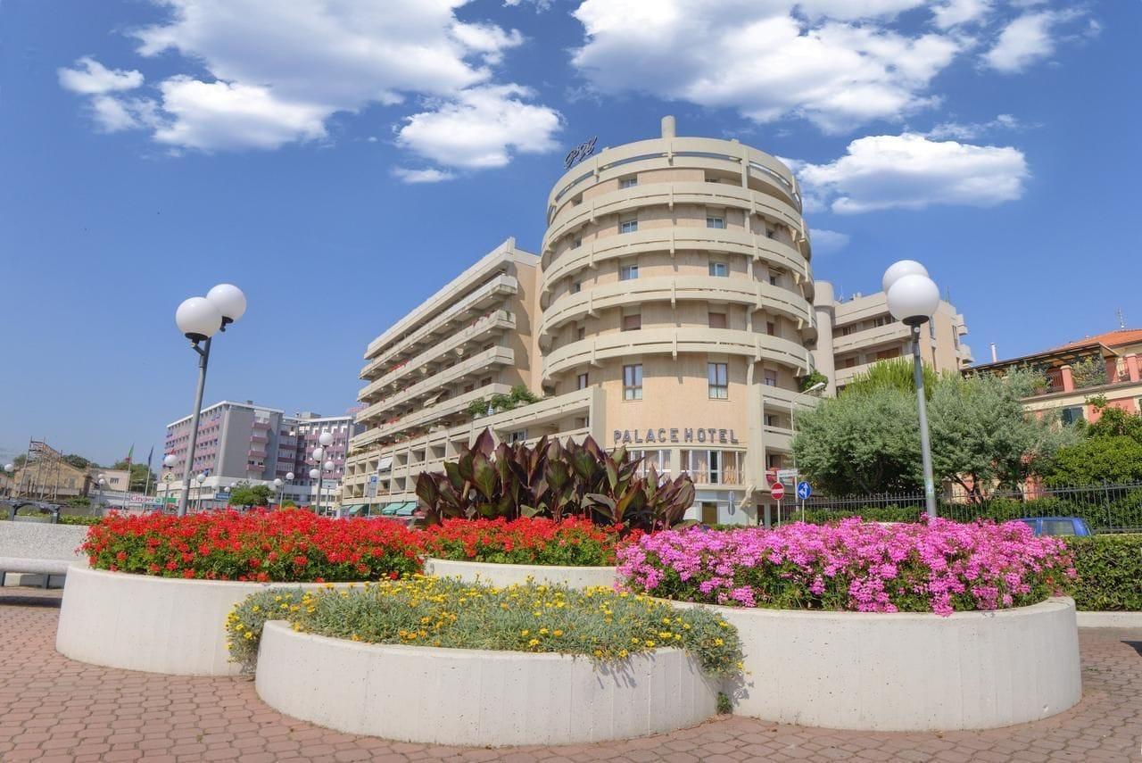 Hotel Palace 2
