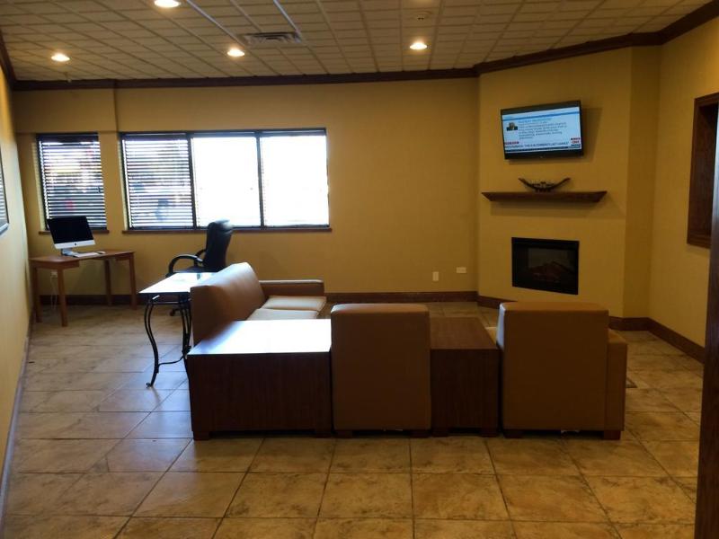 Badlands Inn & Suites 2