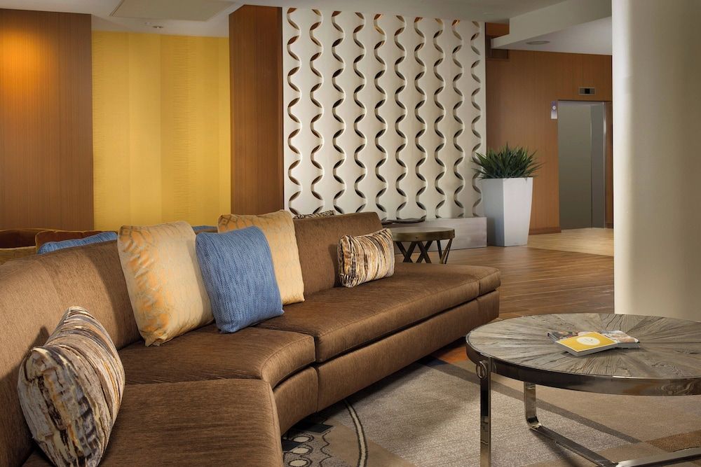Fairfield Inn and Suites by Marriott Nashville Downtown/The Gulch 2