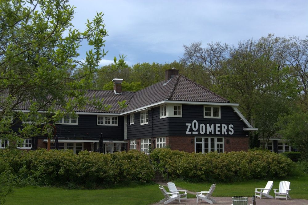Zoomers aan het Bos 1