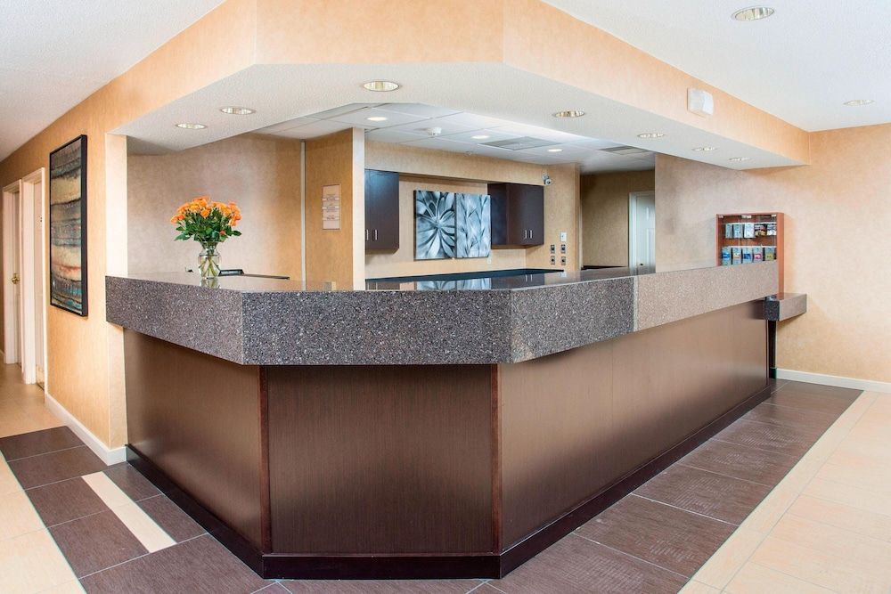 Residence Inn Topeka 2