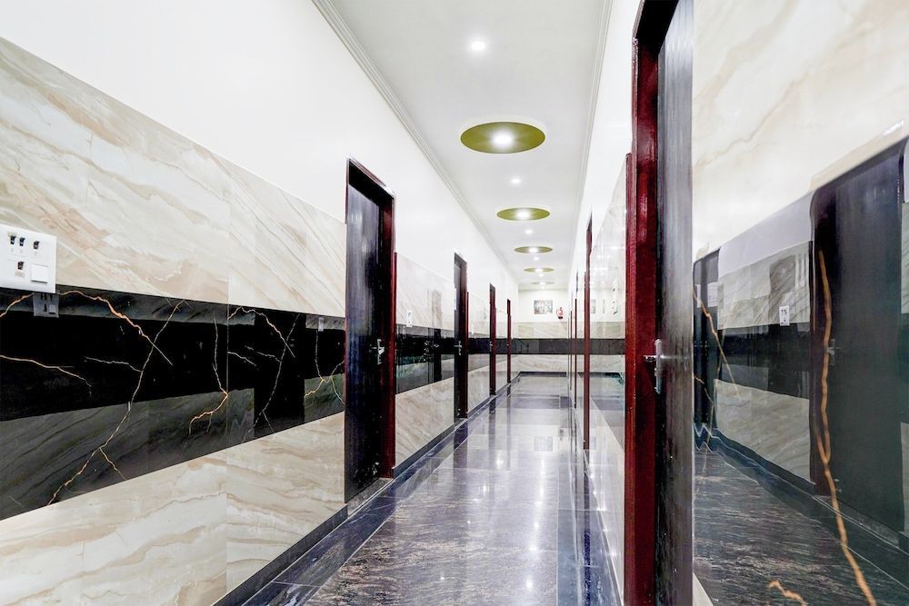 Hotel Nidhivan Dham - Near Janam Bhoomi Mathura 2