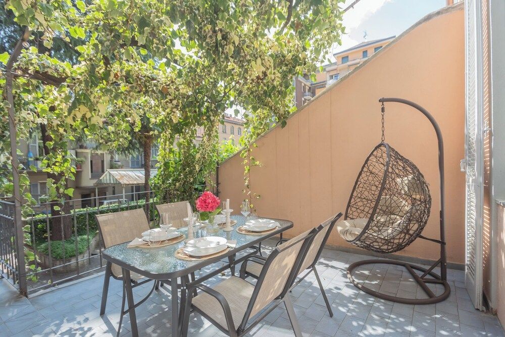 Como Liberty Suites - Gatsby by Rent All Como 1