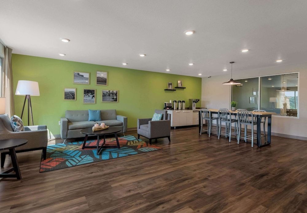 WoodSpring Suites Roanoke 2