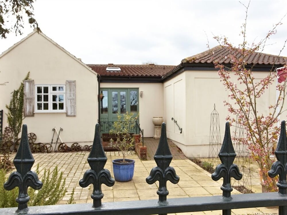 Wayside B&B 1