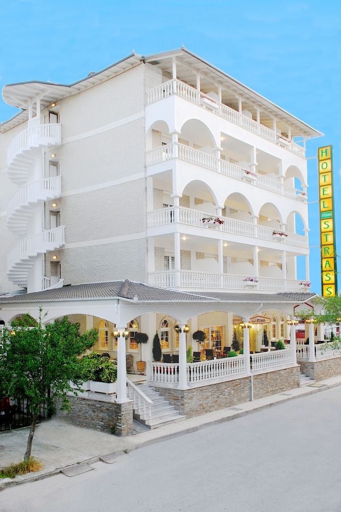 Hotel Strass 1