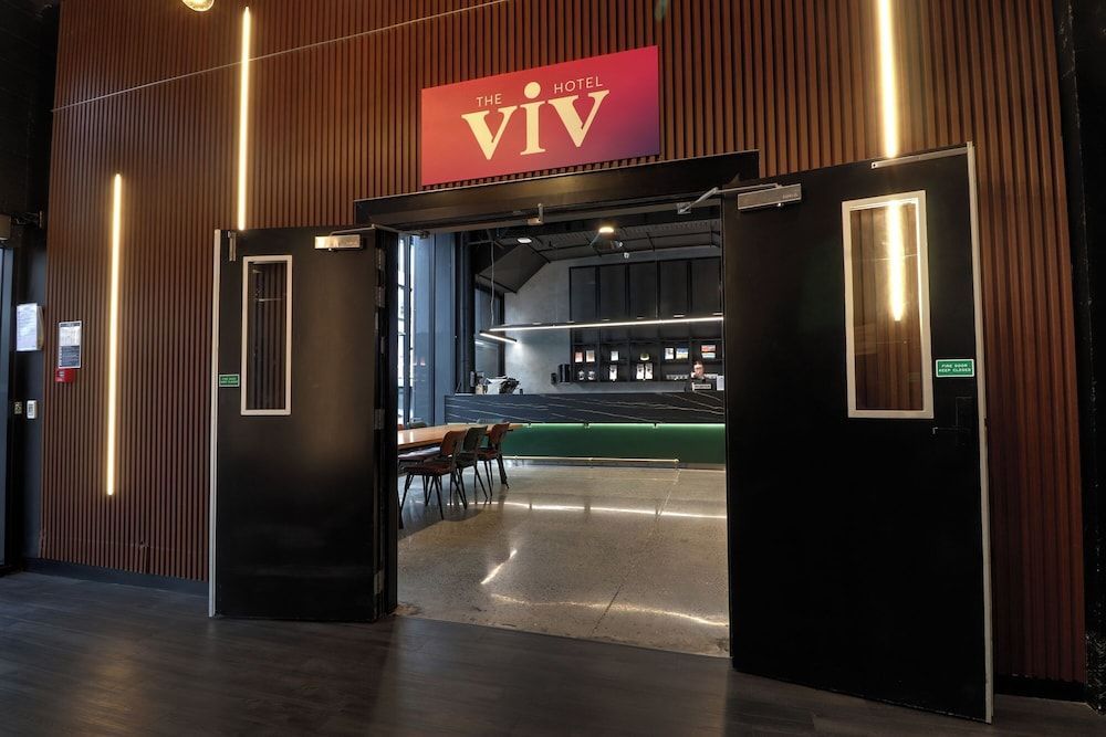 The Viv Hotel Wellington 2