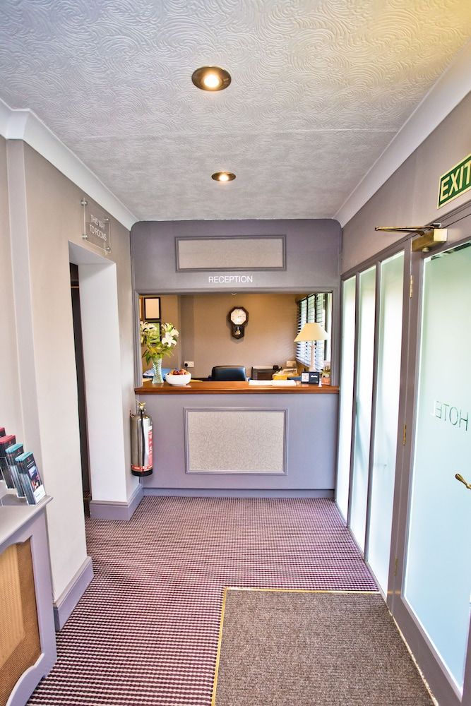 Wards Hotel 2
