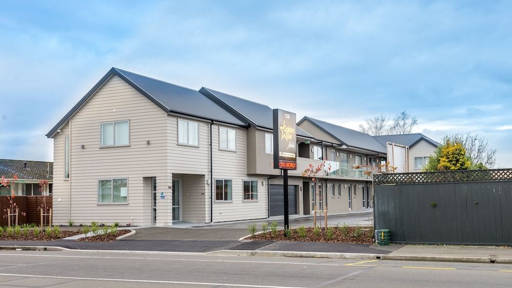 Golden Star Motel 1