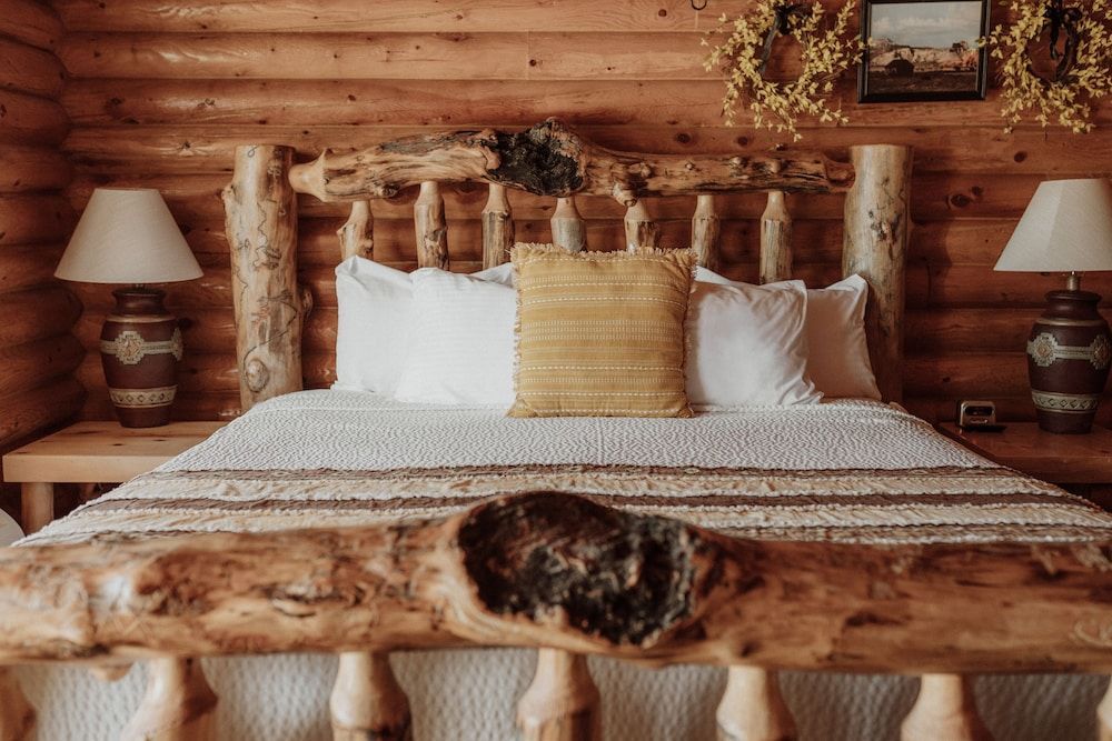 Bryce Canyon Log Cabins 2