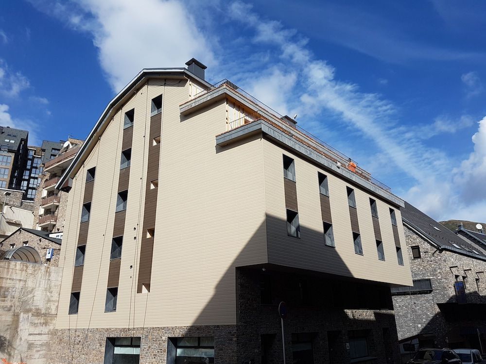Hotel Guineu 1
