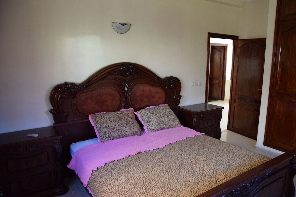 5 Bedroom Holiday Villa Yasmine, Perfect for Family Holidays, Near Beaches 2